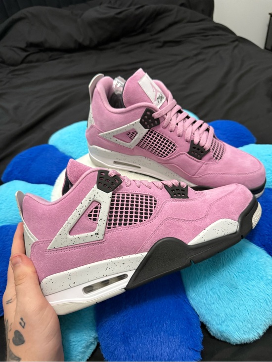 Other - Jordan 4 Orchid Size 13 Men